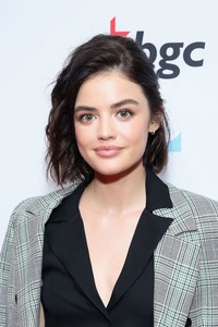 Lucy Hale    68c8da973647244