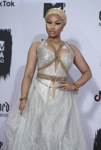 Nicki Minaj B206291022285814