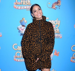 Vanessa Hudgens 8ea0cf999862414