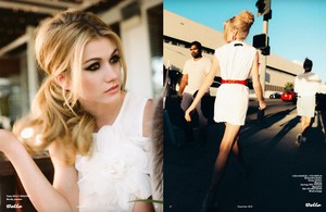 Katherine McNamara Ab69461023595654