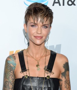 Ruby Rose    Dce2e3894929934