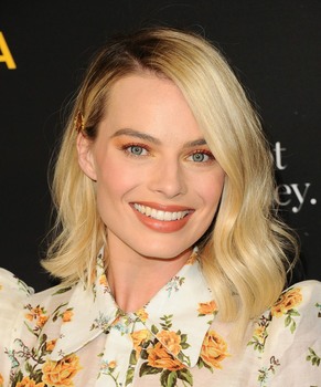 Margot Robbie 13db02902570754