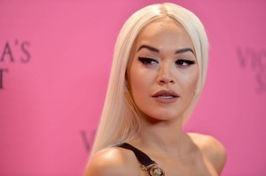 Rita Ora     - Sayfa 2 49c9c51027706284