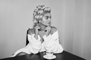 Bebe Rexha 21b970943909334