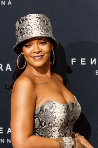 Rihanna            29a515992555174