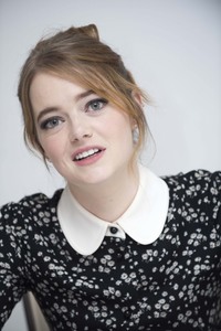 Emma Stone 80d5571036298274