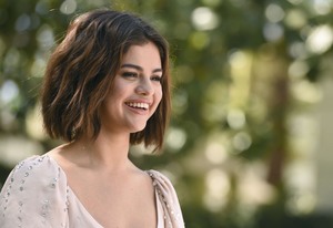 Selena Gomez 19b94d927003224