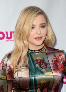 Chloe Grace Moretz 819405926978064