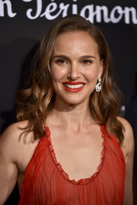 Natalie Portman 0c87a11007529644