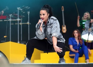 Demi Lovato 7726f7893953194