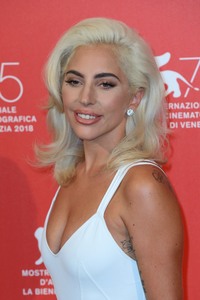 Lady Gaga             9de0c1964027554