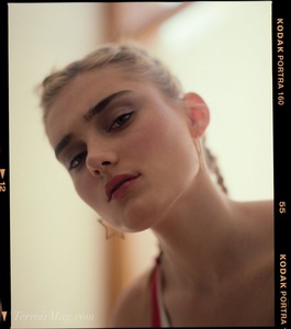 Meg Donnelly 215c6d894971924