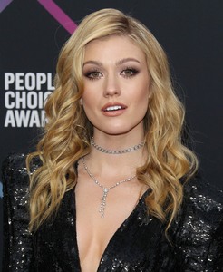 Katherine McNamara - Sayfa 2 3dd8001029934464