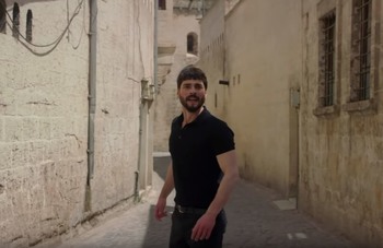 Hercai - Poze oficiale // Rezumate // Fragmente traduse  - Pagina 3 716eb71230842034