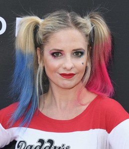 Sarah Michelle Gellar  7d478c1013884424