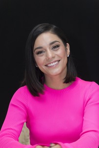 Vanessa Hudgens 6430161023103824