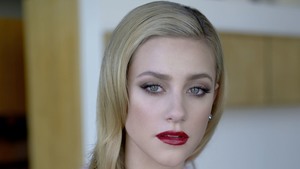 Lili Reinhart  46c1e0902467964