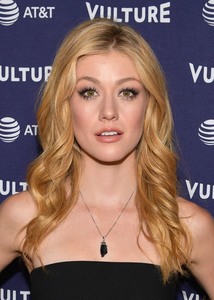 Katherine McNamara - Sayfa 2 991a231034586704