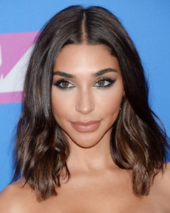 Chantel Jeffries C14a4a952185924