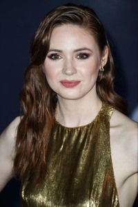 Karen Gillan 6c165a902429724