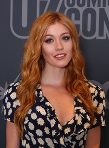 Katherine McNamara D1b968894004544