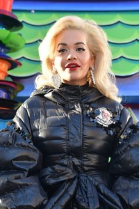 Rita Ora     - Sayfa 3 48322c1041849974