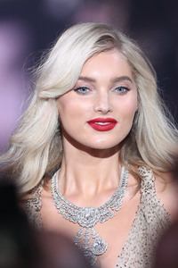 Elsa Hosk    - Sayfa 2 C066bd922811904