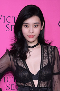 Ming Xi          2f18a8905055474