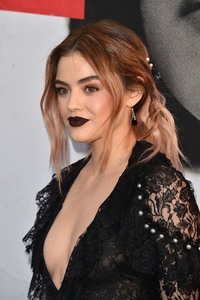 Lucy Hale    D28a29925910054