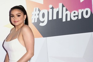 Ariel Winter 30edca1001778604