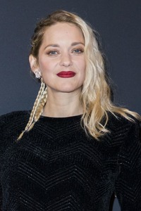 Marion Cotillard  55ef1e902571804