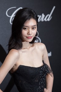 Ming Xi          50bf4f899173464