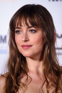 Dakota Johnson 605d161003704604