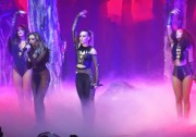 Little Mix - Performing at the Get Weird Tour in London, 27.03.2016 (193xHQ) 7b5ec3640885433