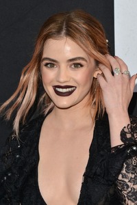 Lucy Hale    89b15f925909964