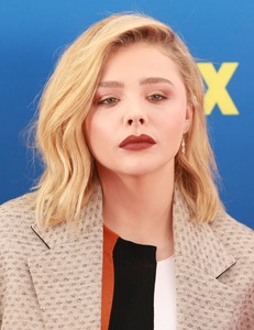 Chloe Grace Moretz 8f5ad6947259084