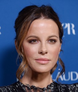 Kate Beckinsale 0f461b998071024