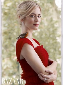 Emily Blunt 64450d1047333304