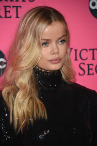 Frida Aasen 090c211053578074