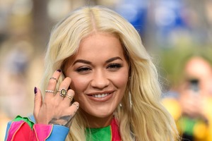 Rita Ora     - Sayfa 2 E790e5997029574