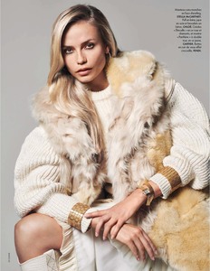 Natasha Poly 24f17f993299834