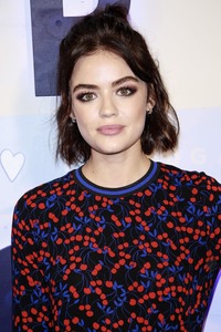 Lucy Hale    Be374d973666684