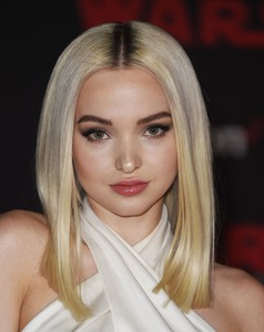 Dove Cameron 635123902037144