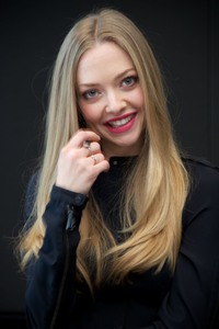 Amanda Seyfried 031f161051930384