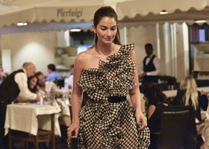 Lily Aldridge 6a8a18909711444