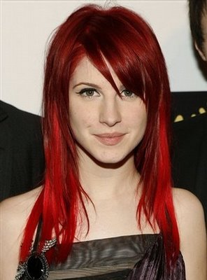 Hayley Williams MTS2_beauty_in_a_dream_973418_hayley_williams_simming_2