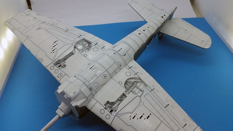 Duo 1/48: [Tamiya]  Chance-Vought F4U1-A Corsair  et [Eduard] Grumman F-6F3 Hellcat  - Page 3 F4f6_45