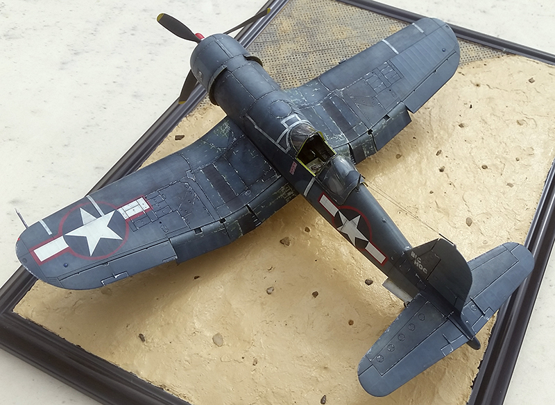 Duo 1/48: [Tamiya]  Chance-Vought F4U1-A Corsair  et [Eduard] Grumman F-6F3 Hellcat  - Page 4 F4f6_83