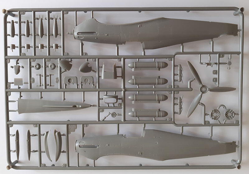 [Arma Hobby] 1/48 - Hawker Hurricane Mk II  Huri_006