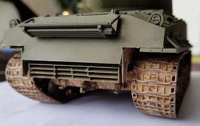 Apprendre la patine, un sherman M4 'easy eight' tam au 1/35 Sherman_06